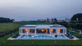 Villa Serenissima by PosarelliVillas